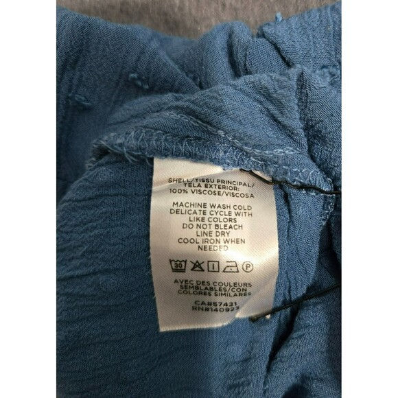 LOFT Petite Women M Blue Button-Up Pleated Chest Blouse Textured - Picture 7 of 11